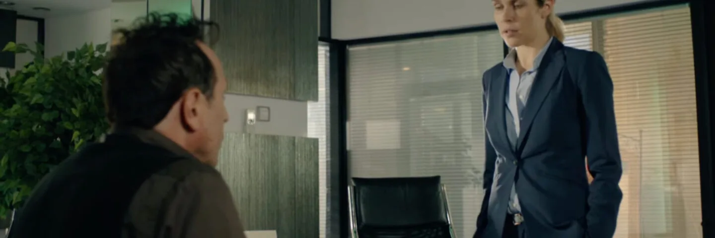 Кадр из 10 серии 1 сезона